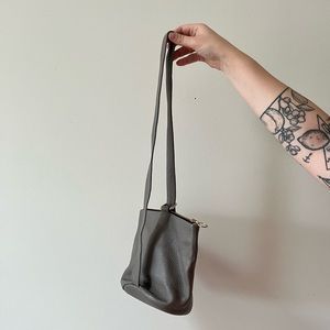 Larsen & Lund - elephant gray leather shoulder bag